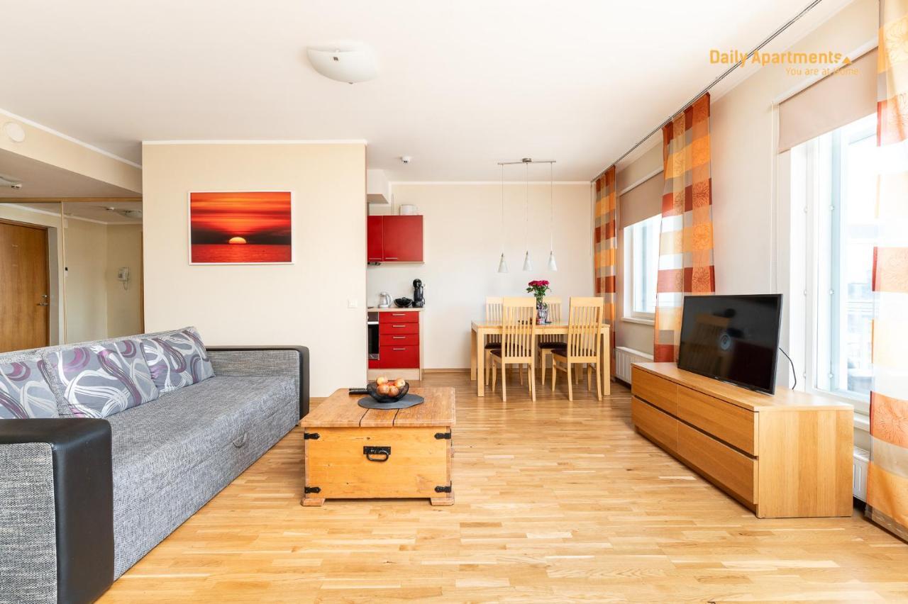 Luxury Suites - Viru Keskus By Rikas Hotels Talin Exterior foto